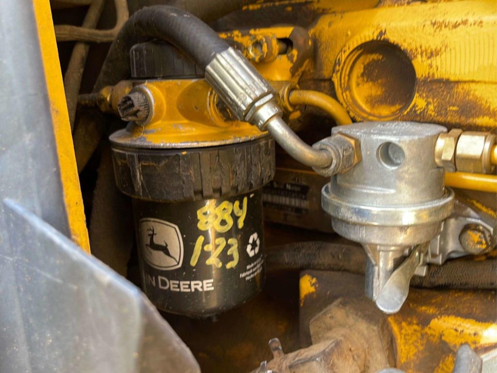 2002 John Deere 410G – Backhoe Loader