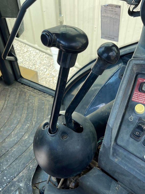 2002 John Deere 410G – Backhoe Loader