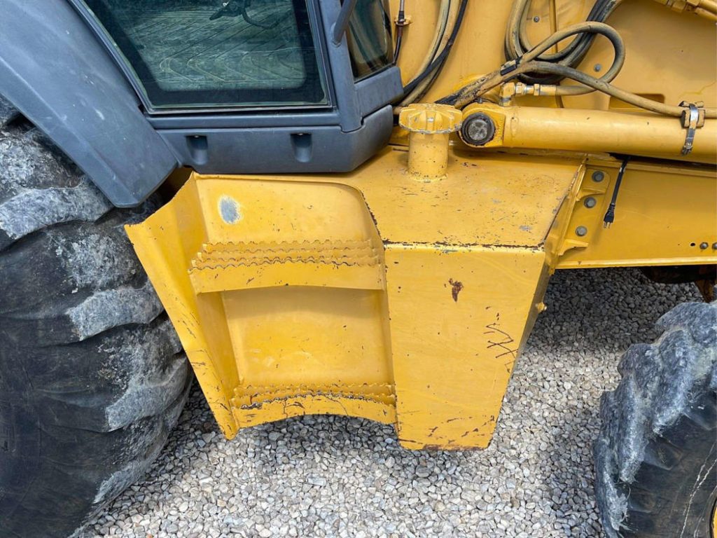 2002 John Deere 410G – Backhoe Loader